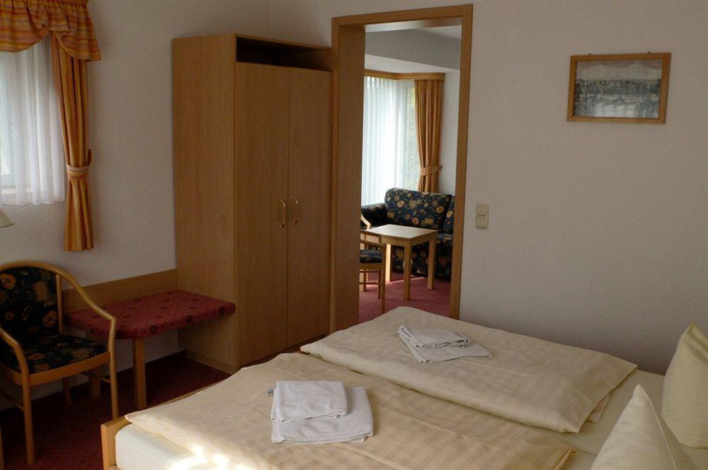 Hotel Haus Oberland Masserberg Ngoại thất bức ảnh
