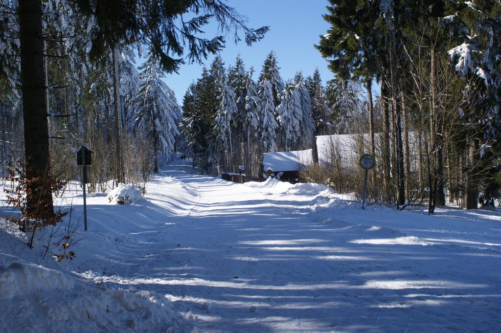 Hotel Haus Oberland Masserberg Ngoại thất bức ảnh